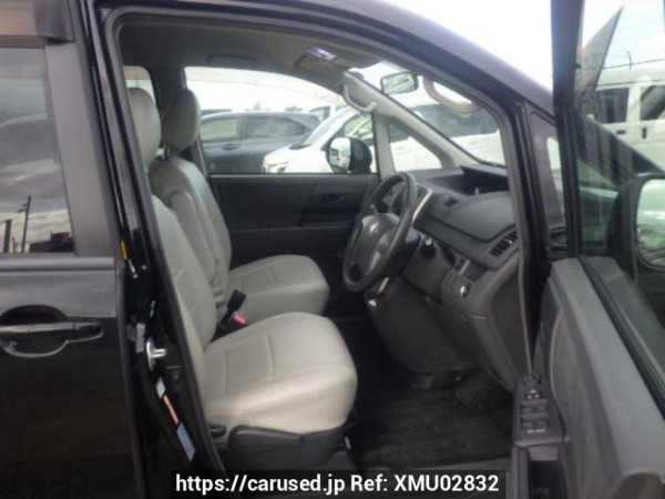 Used 2007 AT toyota noah ZRR70G Image[11]
