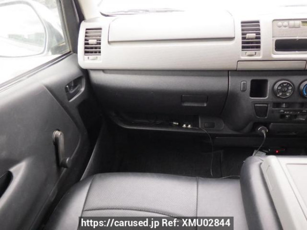 Used 2006 AT toyota hiace-van KDH200V Image[19]