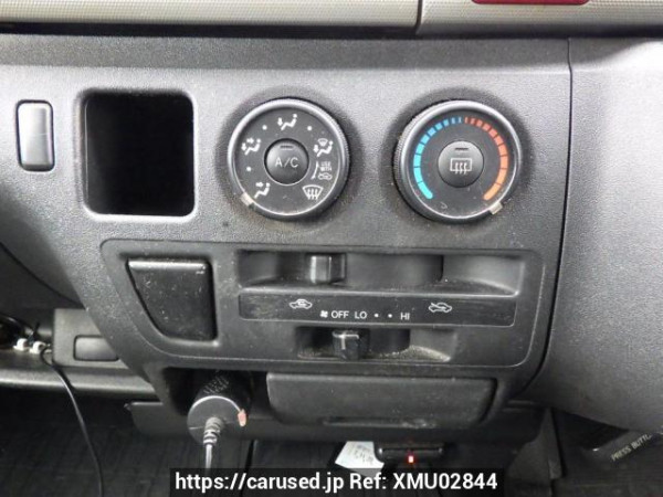 Used 2006 AT toyota hiace-van KDH200V Image[24]