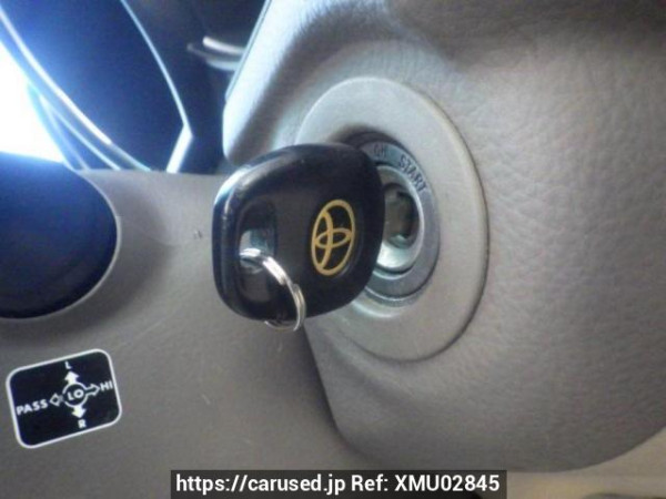 Used 2005 AT toyota harrier ACU30W Image[18]