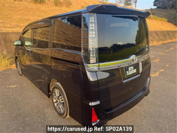 Used 2014 AT toyota voxy ZRR80W Image[1]