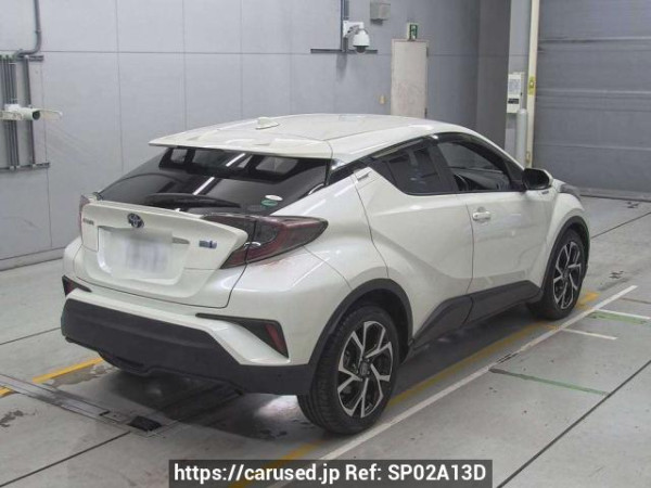 Used 2017 AT toyota c-hr ZYX10 Image[1]