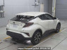 Used 2017 AT toyota c-hr ZYX10 Image[1]