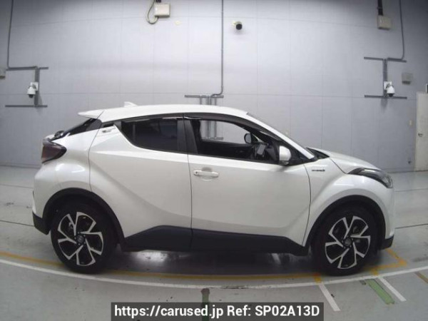 Used 2017 AT toyota c-hr ZYX10 Image[2]
