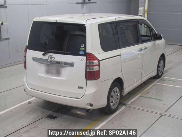 Used 2013 AT toyota noah ZRR70G Image[1]
