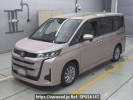 Toyota Noah MZRA90W