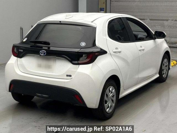 Used 2022 AT toyota yaris MXPH10 Image[1]
