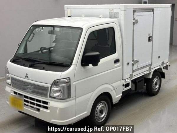Used 2024 MT mitsubishi minicab-truck DS16T Image[0]
