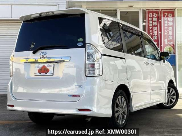 Used 2012 AT toyota voxy DBA-ZRR70W Image[2]