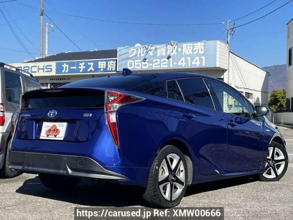Used 2015 AT toyota prius DAA-ZVW50 Image[2]