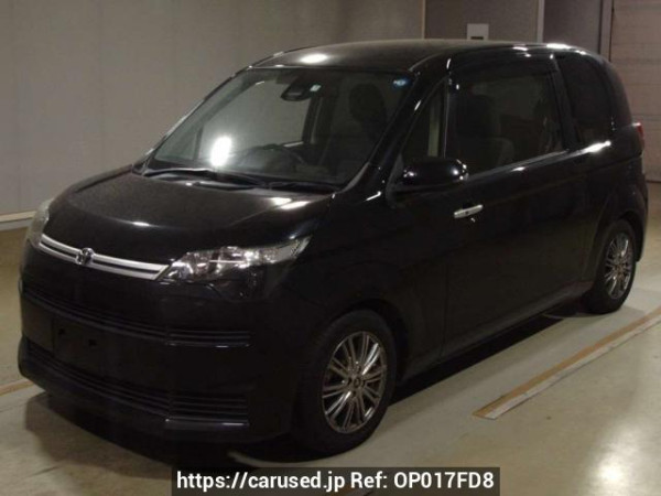 Used 2017 AT toyota spade NSP141 Image[0]