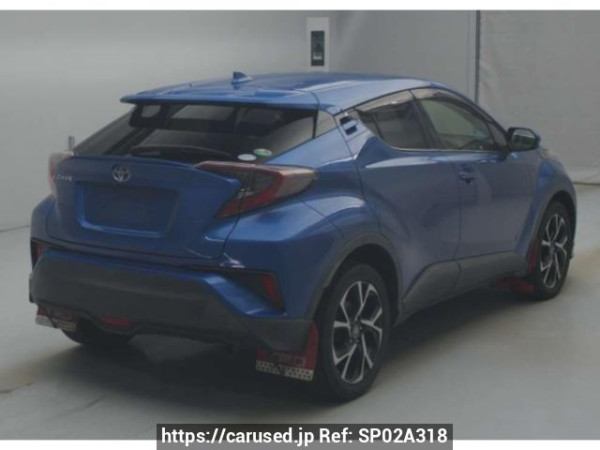 Used 2017 AT toyota c-hr NGX50 Image[1]