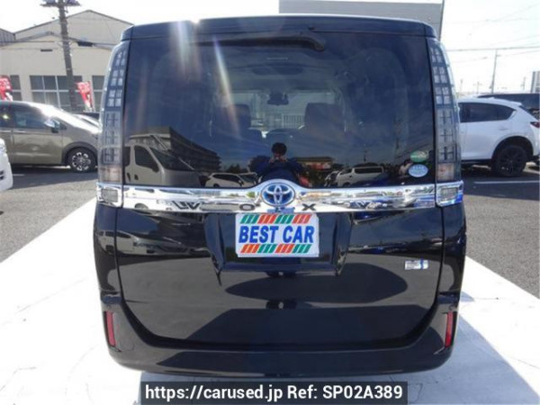 Used 2016 AT toyota voxy ZWR80G Image[1]