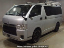 Toyota Regiusace Van TRH200V