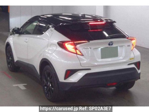 Used 2019 AT toyota c-hr ZYX10 Image[1]