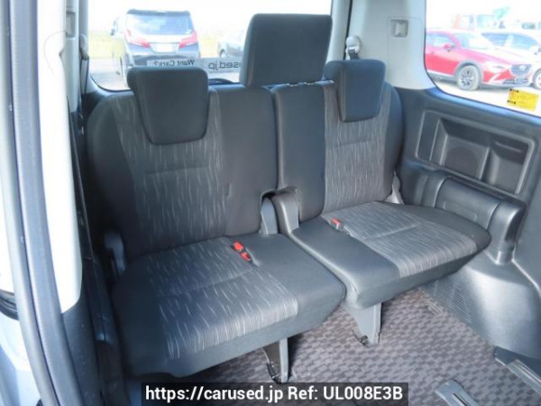 Used 2011 AT toyota voxy ZRR70W Image[22]
