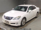 Toyota Crown GRS202