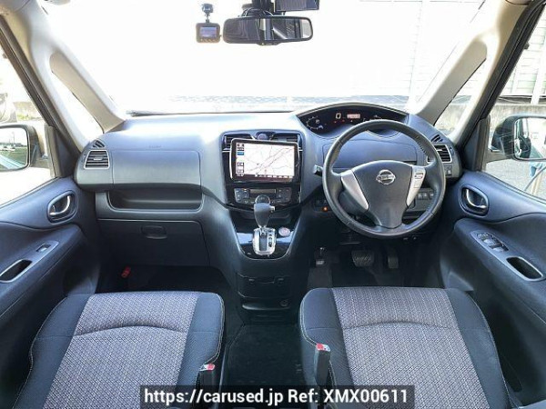 Used 2014 AT nissan serena DAA-HFC26 Image[1]