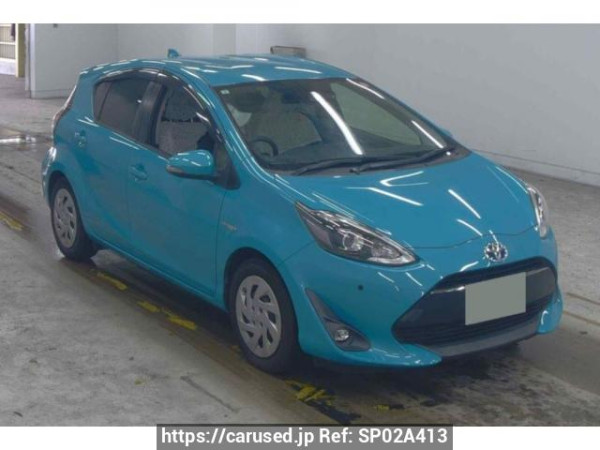 Used 2017 AT toyota aqua NHP10 Image[0]