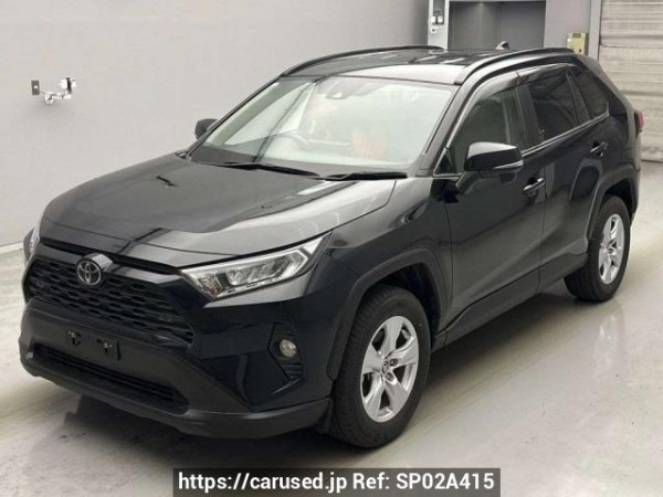Used 2020 AT toyota rav4 MXAA54 Image[0]