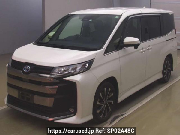 Used 2022 AT toyota noah ZWR90W Image[0]