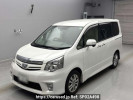 Toyota Noah ZRR70W