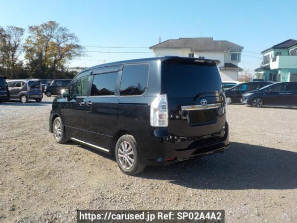 Used 2012 AT toyota voxy ZRR70W Image[1]