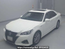 Toyota Crown Hybrid AWS210