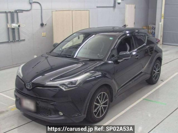 Used 2019 AT toyota c-hr NGX10 Image[0]