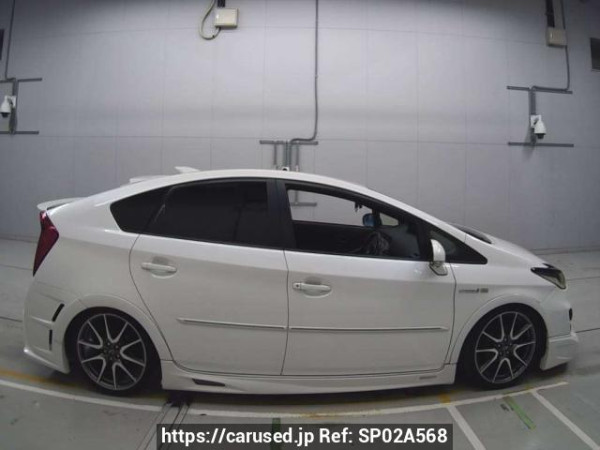Used 2012 AT toyota prius ZVW30 Image[2]