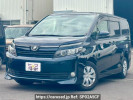Toyota Voxy ZRR80G