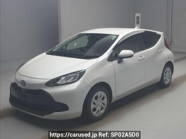 Used 2022 AT toyota aqua MXPK11 Image[0]