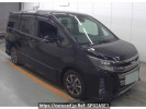 Toyota Noah ZRR80W