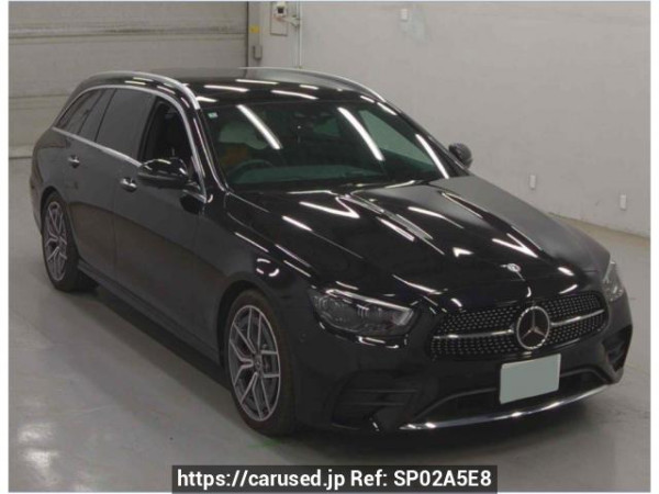 Used 2024 AT mercedes-benz e-class-station-wagon 213204C Image[0]
