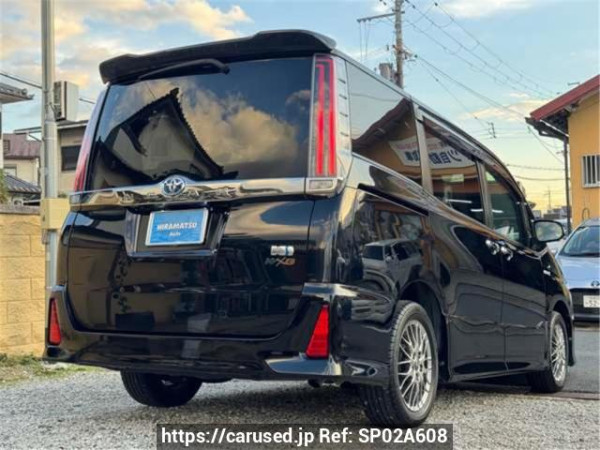 Used 2018 AT toyota noah ZWR80W Image[2]