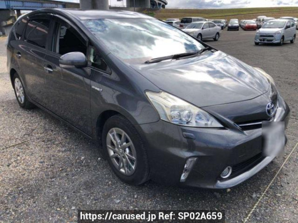 Used 2014 AT toyota prius-alpha ZVW41W Image[2]