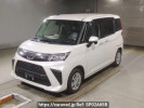Toyota Roomy M900A
