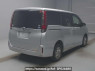 Used 2015 AT toyota noah ZRR85G Image[1]