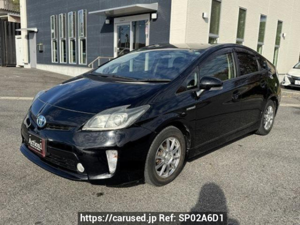 Used 2015 AT toyota prius ZVW30 Image[0]