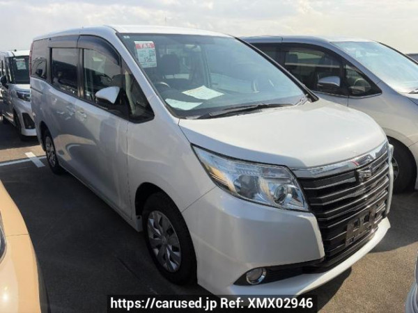 Used 2015 AT toyota noah ZRR80G Image[0]