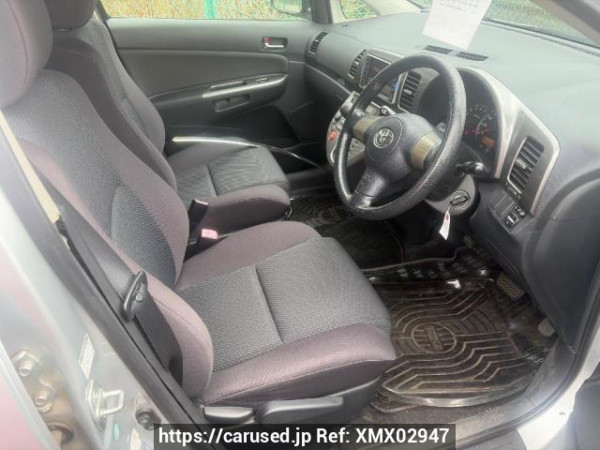 Used 2005 AT toyota wish ZNE10G Image[8]