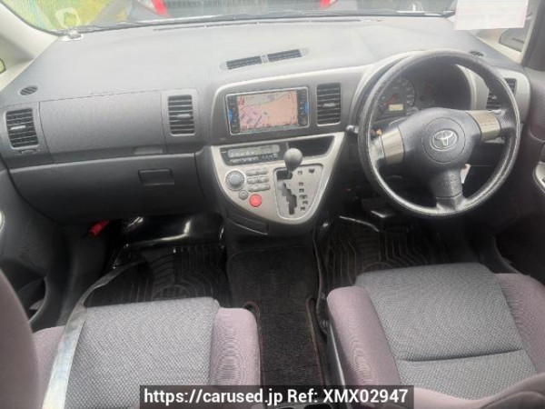 Used 2005 AT toyota wish ZNE10G Image[12]