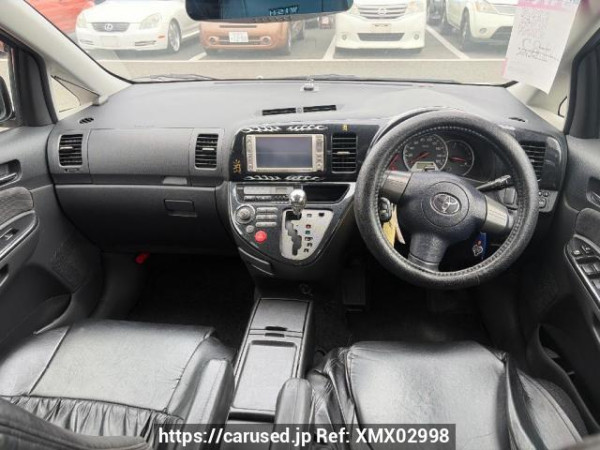 Used 2004 AT toyota wish ZNE14G Image[13]