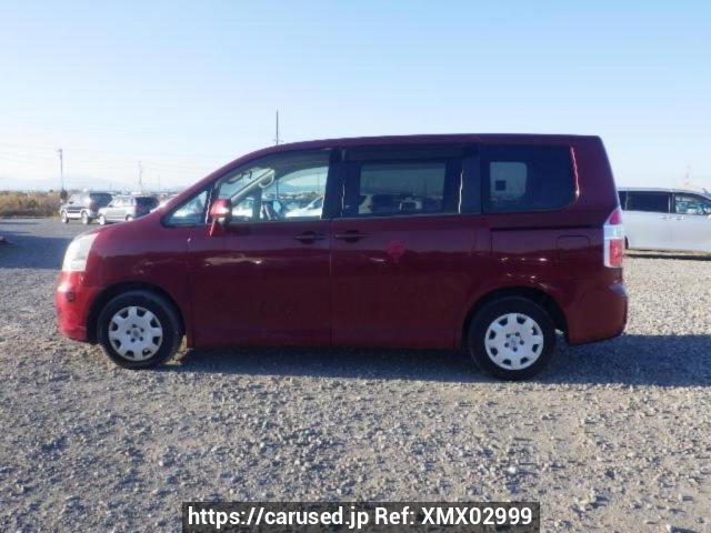 Buy Used 2007 Toyota Noah ZRR70G (XMX02999) - Carused.jp