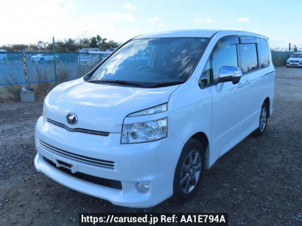 Used 2009 AT toyota voxy ZRR70W Image[2]