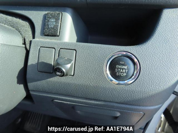 Used 2009 AT toyota voxy ZRR70W Image[33]