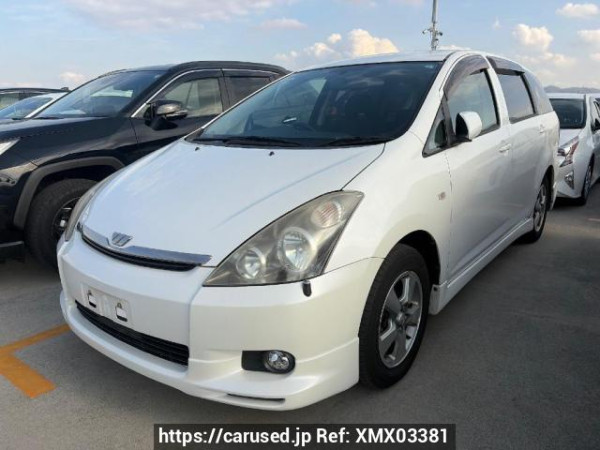 Used 2005 AT toyota wish ZNE10G Image[1]