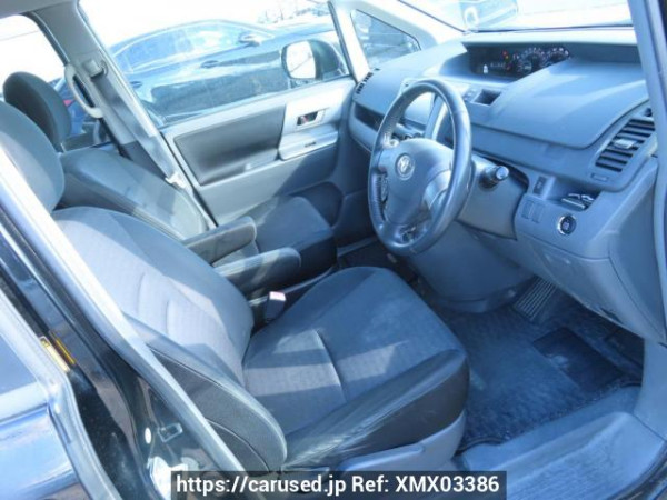 Used 2007 AT toyota voxy ZRR70W Image[14]