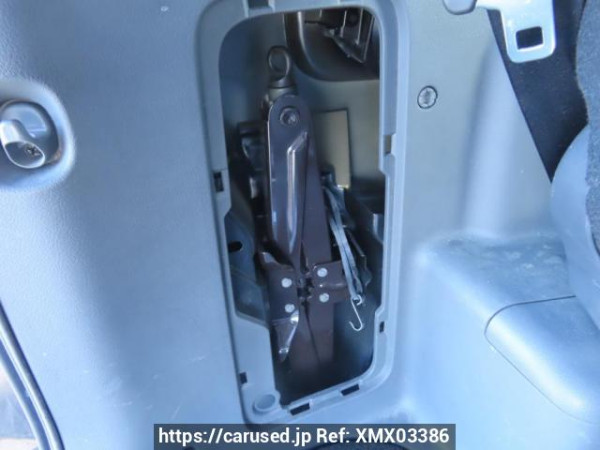 Used 2007 AT toyota voxy ZRR70W Image[49]