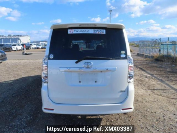 Used 2008 AT toyota voxy ZRR70W Image[5]